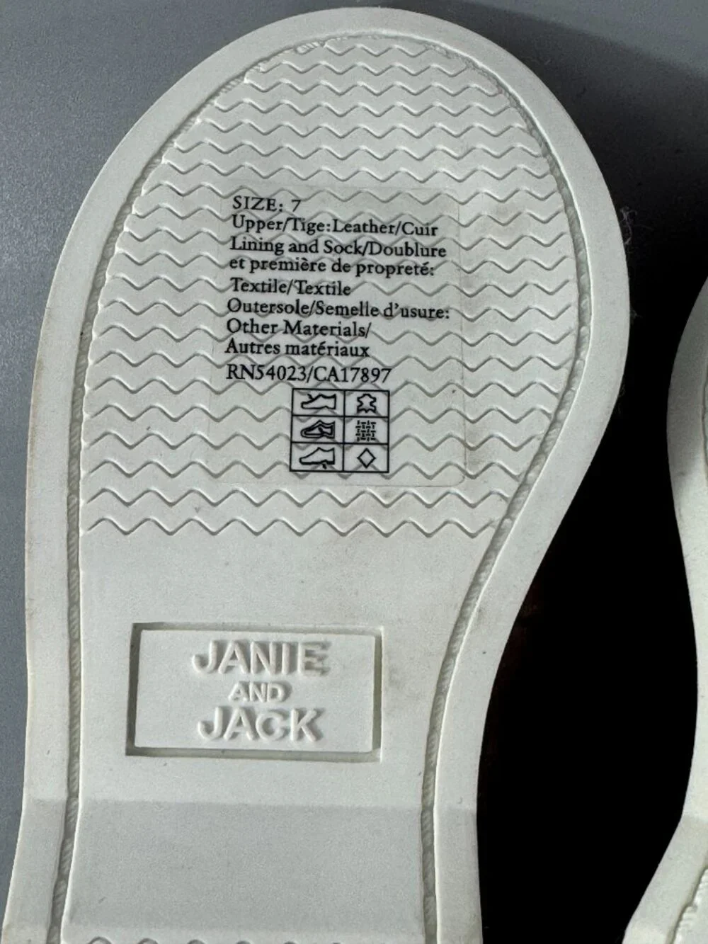 NWT Janie and Jack Brown‎ Boat Kids Shoes, Size 7